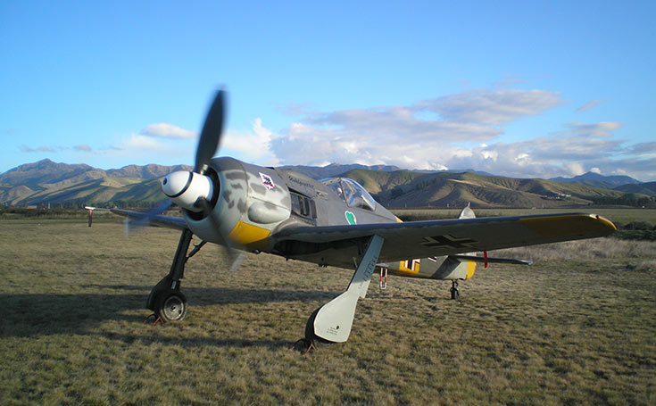 FW190 first engine run, inspection