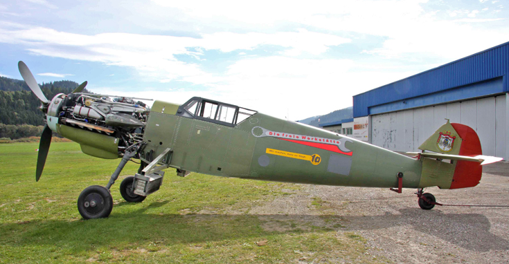 IWM Transfer of cool stuff to Duxford